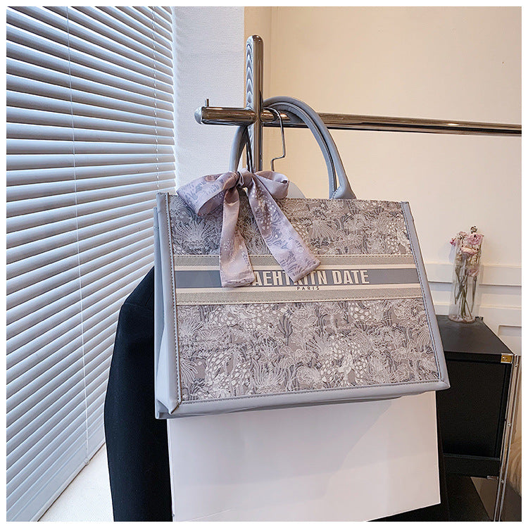 Large Capacity Embroidered Tote Bag Advanced Texture Niche Commuter Hand-Carrying Bag Shoulder Messenger Bag Casual Big Bag