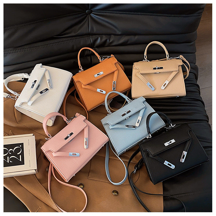 High-end Light Luxury Niche Soft Leather Crossbody Bag Fashion Handbag Underarm Bag