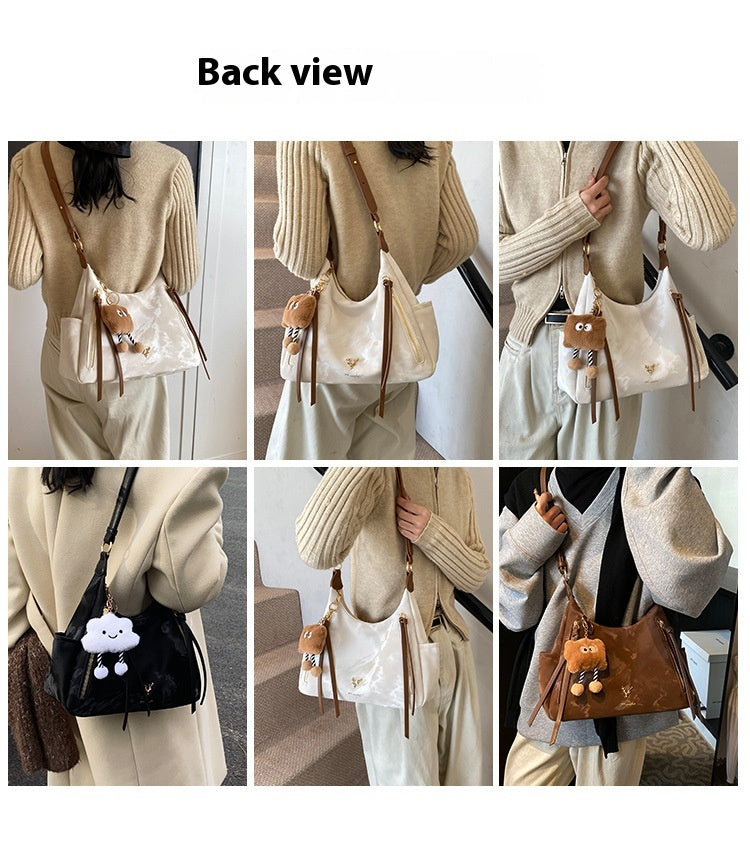 Casual Commuting Large Capacity Bag. High-end Versatile Crossbody Bag Fashionable Shoulder Underarm Bag