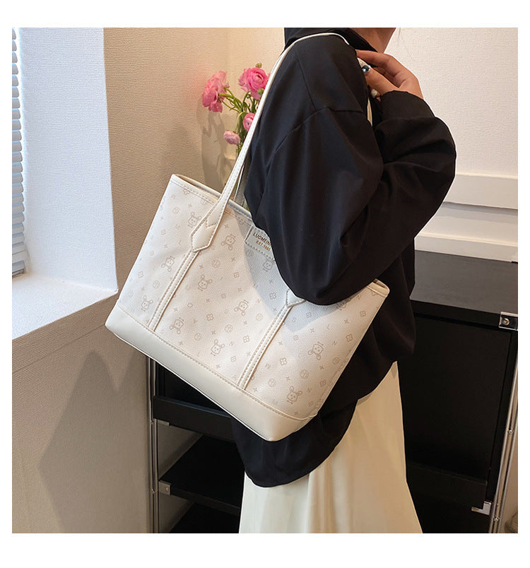 Large Capacity Commuter Bag. Fashionable Single Shoulder Underarm Bag. Casual Tote Bag