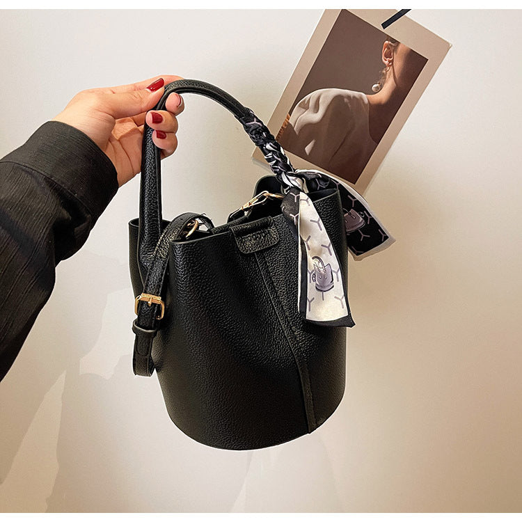 High-Quality Texture Solid Color Basket Bag Trendy Fashion Handbag Crossbody Bag