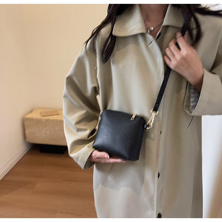 High-Quality Texture Solid Color Basket Bag Trendy Fashion Handbag Crossbody Bag