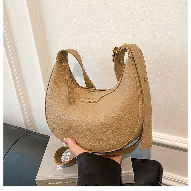 Unique Handbag Versatile Shoulder Crossbody Underarm Bag Casual Fashion Crescent Bag