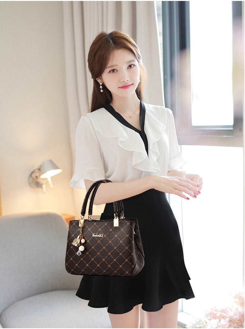 Large-Capacity Women's Handbags - Stylish Mommy Bags, Trendy and Elegant Shoulder/Crossbody Bags for Mothers and Grandmothers