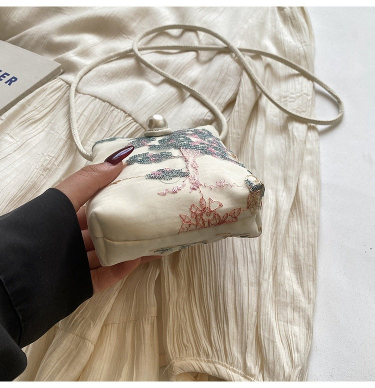New Chinese Style Embroidered Phone Bag, Fashionable Versatile Casual Shoulder Crossbody Bag