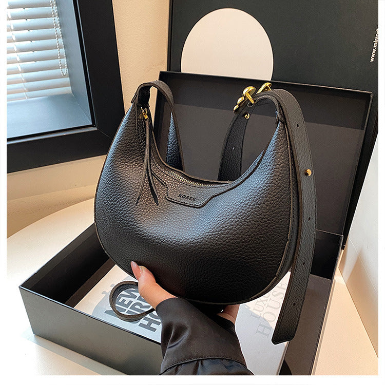 Unique Handbag Versatile Shoulder Crossbody Underarm Bag Casual Fashion Crescent Bag