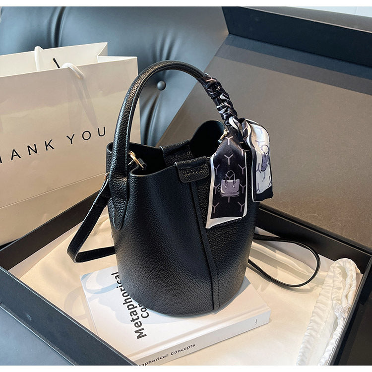 High-Quality Texture Solid Color Basket Bag Trendy Fashion Handbag Crossbody Bag