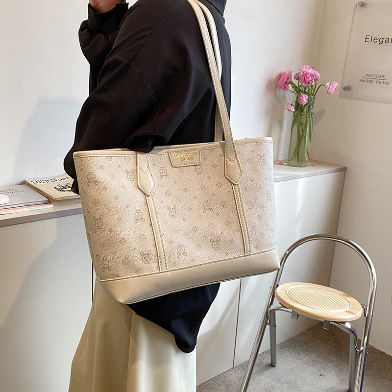 Large Capacity Commuter Bag. Fashionable Single Shoulder Underarm Bag. Casual Tote Bag