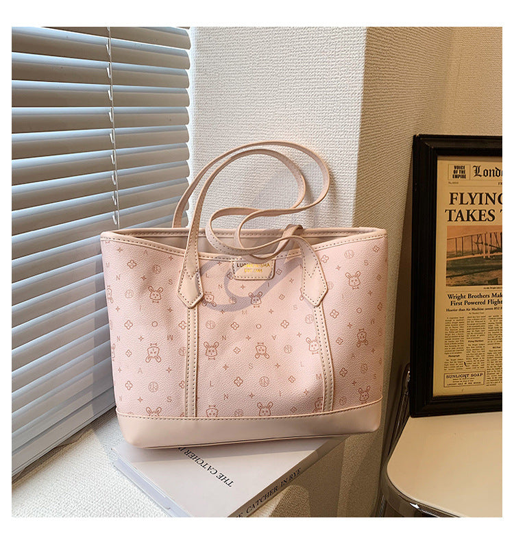 Large Capacity Commuter Bag. Fashionable Single Shoulder Underarm Bag. Casual Tote Bag