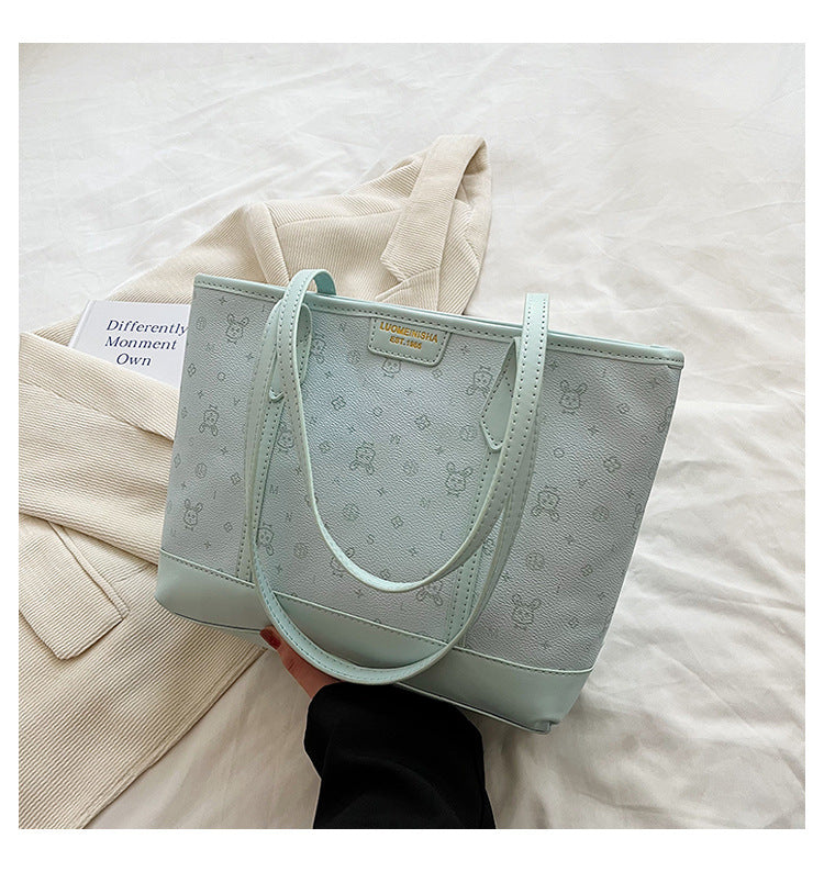 Large Capacity Commuter Bag. Fashionable Single Shoulder Underarm Bag. Casual Tote Bag