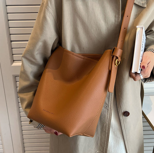 This Year's Trend Retro Small Bag New Women's Bag High-End Crossbody Bag Niche Design Super Popular Bucket Bag