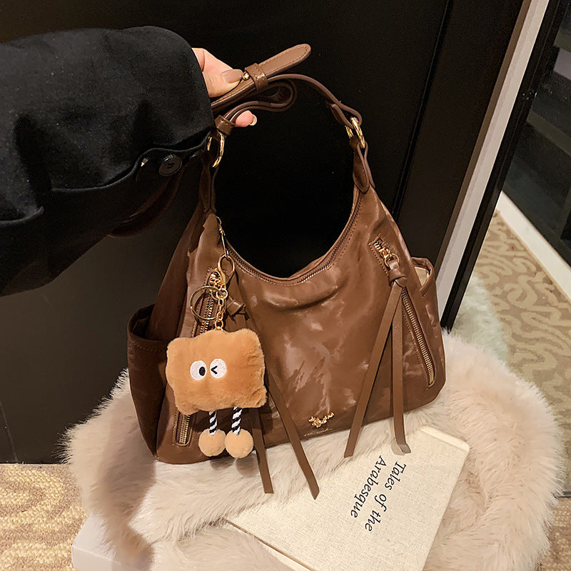 Casual Commuting Large Capacity Bag. High-end Versatile Crossbody Bag Fashionable Shoulder Underarm Bag