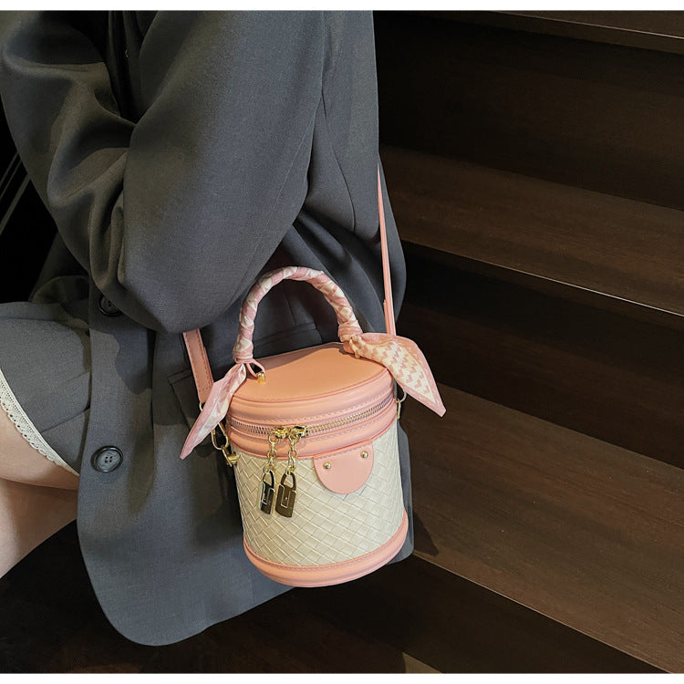 High-end Patchwork Fashion Handbag Bucket Bag. Diamond Trendy Casual Simple Shoulder Crossbody Bag