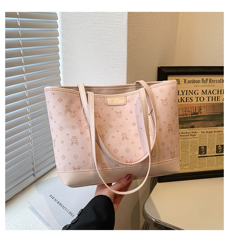 Large Capacity Commuter Bag. Fashionable Single Shoulder Underarm Bag. Casual Tote Bag
