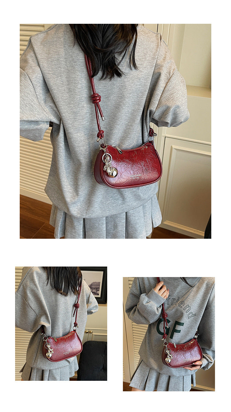 Trendy Popular Niche Underarm Bag. Stylish Versatile Crossbody Bag Super Popular Solid Color Shoulder Bag