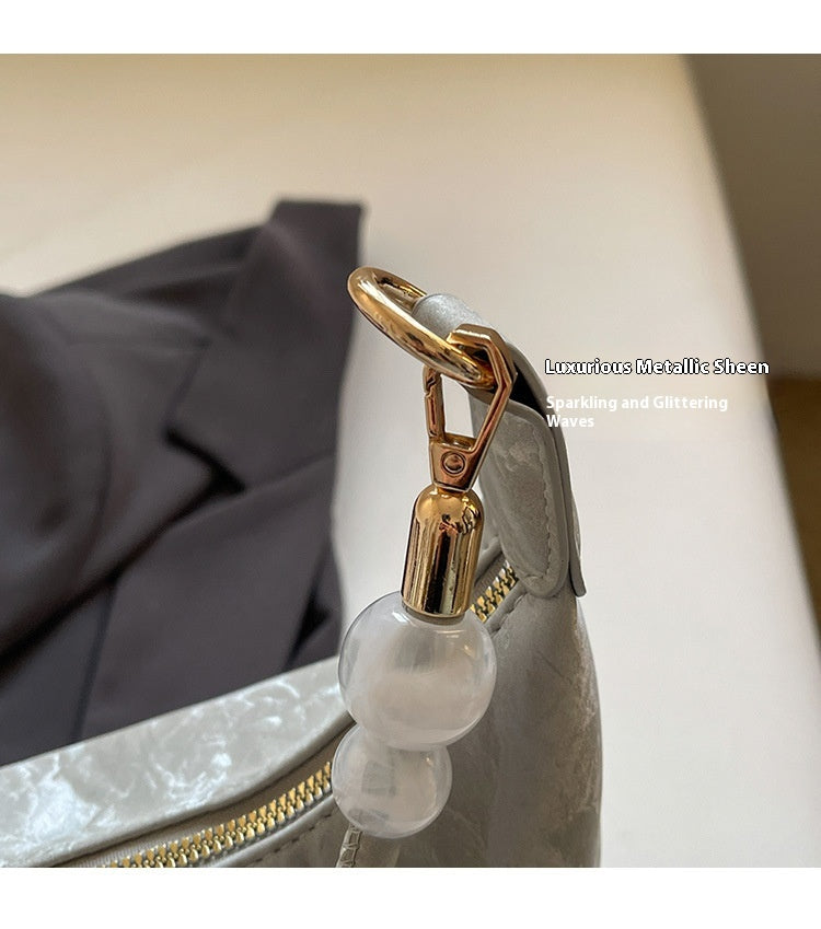 High-end Light Luxury Niche Bag. Fashionable Korean Version Large Capacity Commuter Crossbody Dumpling Underarm Bag