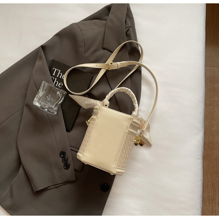 High-end Patchwork Fashion Handbag Bucket Bag. Diamond Trendy Casual Simple Shoulder Crossbody Bag
