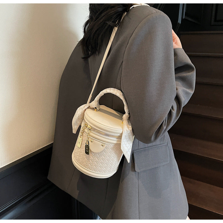High-end Patchwork Fashion Handbag Bucket Bag. Diamond Trendy Casual Simple Shoulder Crossbody Bag