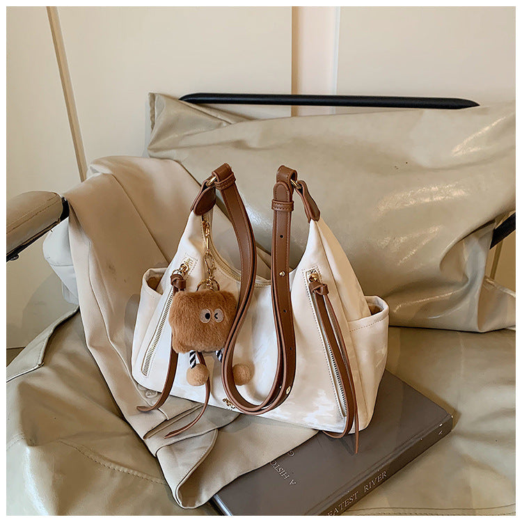 Casual Commuting Large Capacity Bag. High-end Versatile Crossbody Bag Fashionable Shoulder Underarm Bag