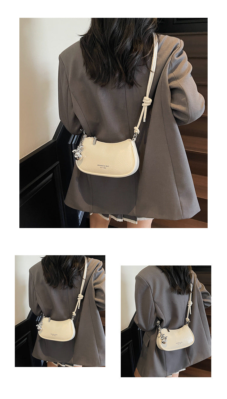 Trendy Popular Niche Underarm Bag. Stylish Versatile Crossbody Bag Super Popular Solid Color Shoulder Bag