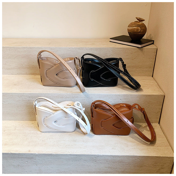 New Fashion Trendy Versatile Crossbody Bag Exquisite Casual Shoulder Bucket Bag