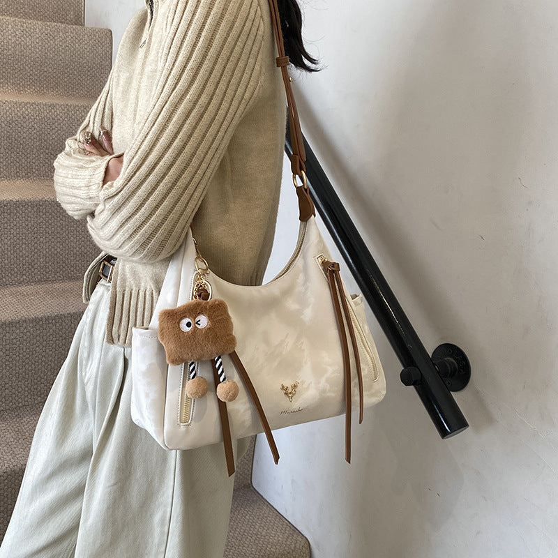 Casual Commuting Large Capacity Bag. High-end Versatile Crossbody Bag Fashionable Shoulder Underarm Bag