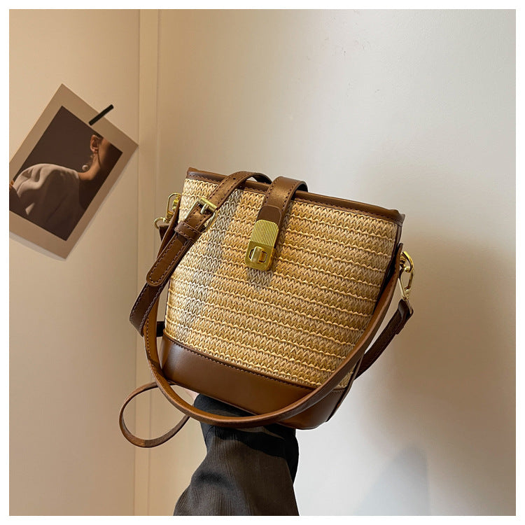 Fashion Handheld Woven Bag. High-Quality Textured Straw Bag, Single Shoulder Crossbody Bag, Casual Bucket Bag