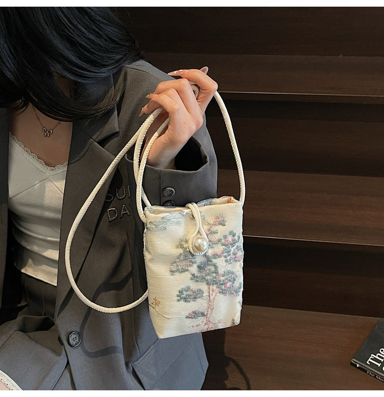 New Chinese Style Embroidered Phone Bag, Fashionable Versatile Casual Shoulder Crossbody Bag