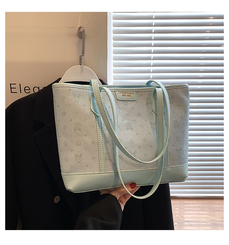 Large Capacity Commuter Bag. Fashionable Single Shoulder Underarm Bag. Casual Tote Bag