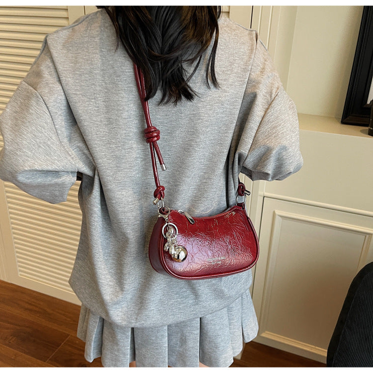 Trendy Popular Niche Underarm Bag. Stylish Versatile Crossbody Bag Super Popular Solid Color Shoulder Bag