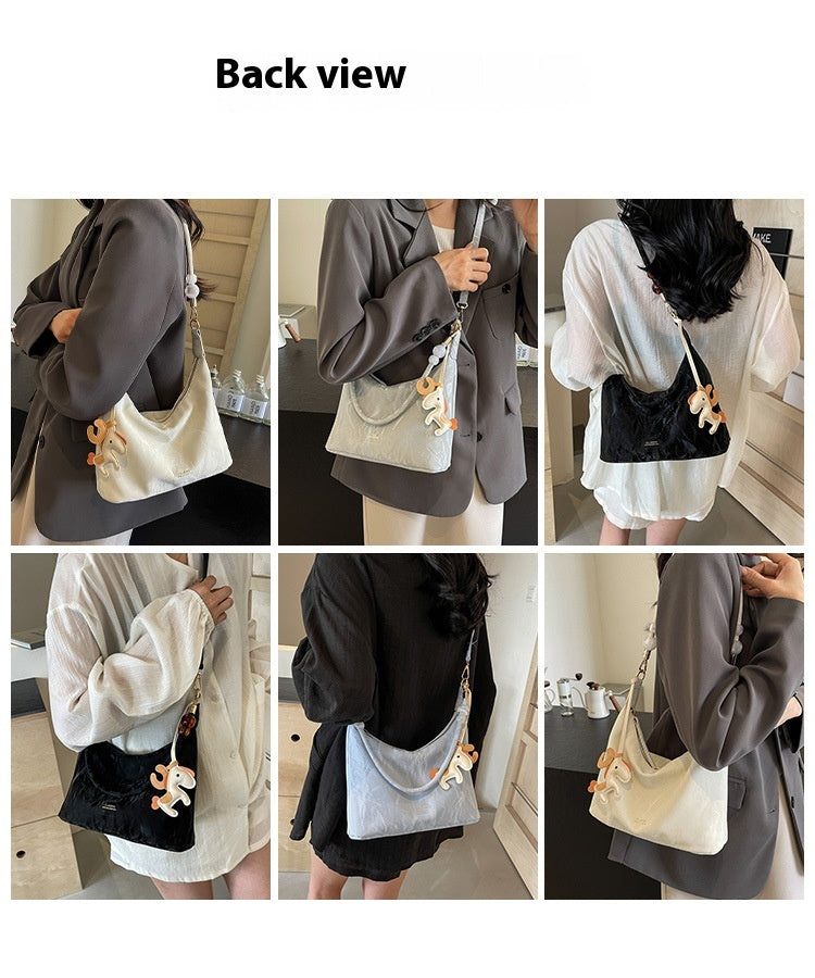 High-end Light Luxury Niche Bag. Fashionable Korean Version Large Capacity Commuter Crossbody Dumpling Underarm Bag