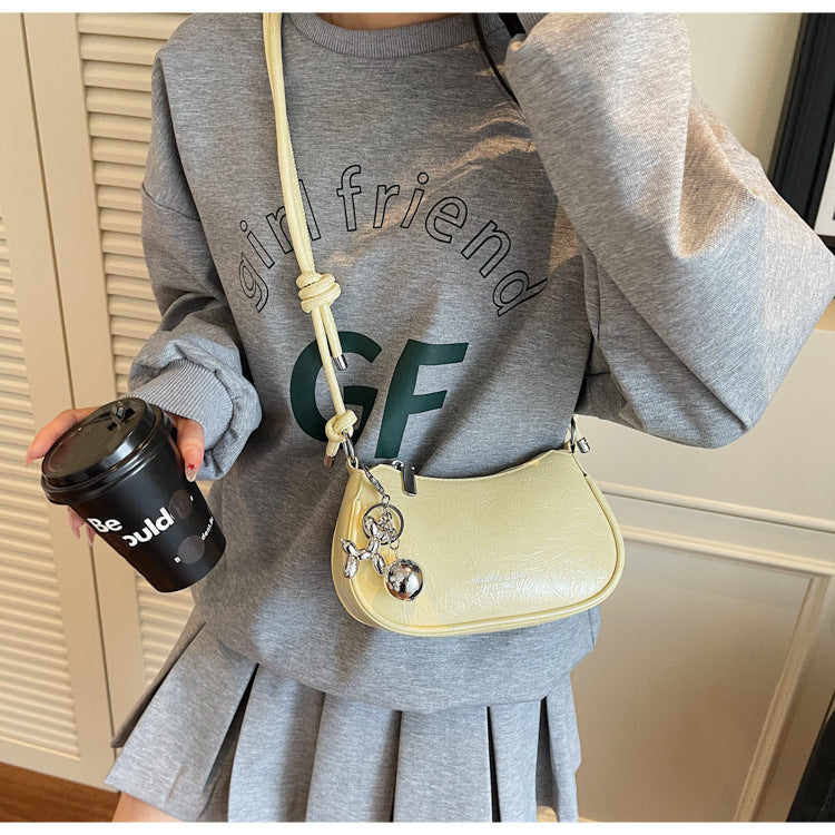 Trendy Popular Niche Underarm Bag. Stylish Versatile Crossbody Bag Super Popular Solid Color Shoulder Bag