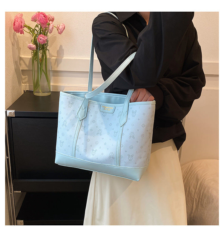 Large Capacity Commuter Bag. Fashionable Single Shoulder Underarm Bag. Casual Tote Bag