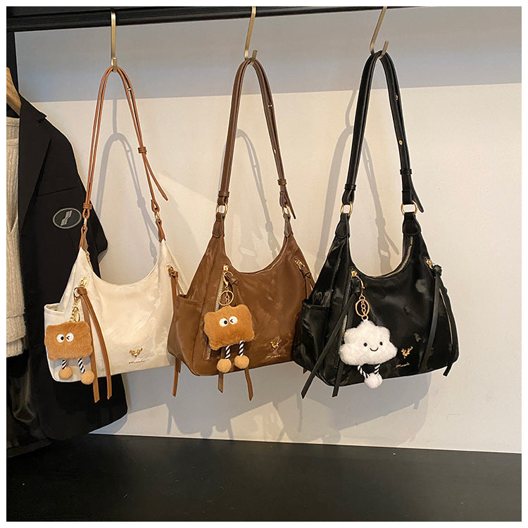 Casual Commuting Large Capacity Bag. High-end Versatile Crossbody Bag Fashionable Shoulder Underarm Bag