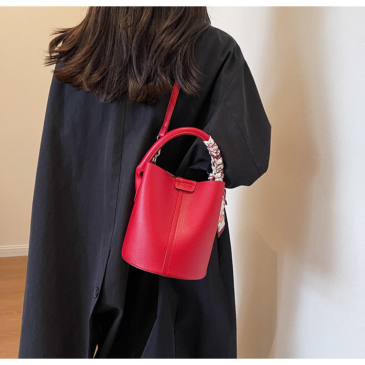 High-Quality Texture Solid Color Basket Bag Trendy Fashion Handbag Crossbody Bag