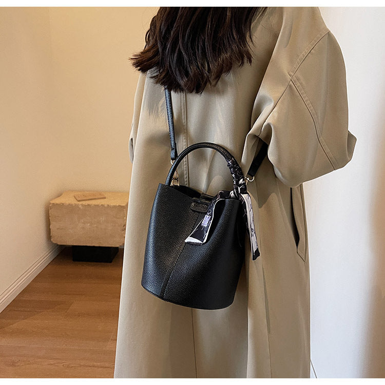 High-Quality Texture Solid Color Basket Bag Trendy Fashion Handbag Crossbody Bag