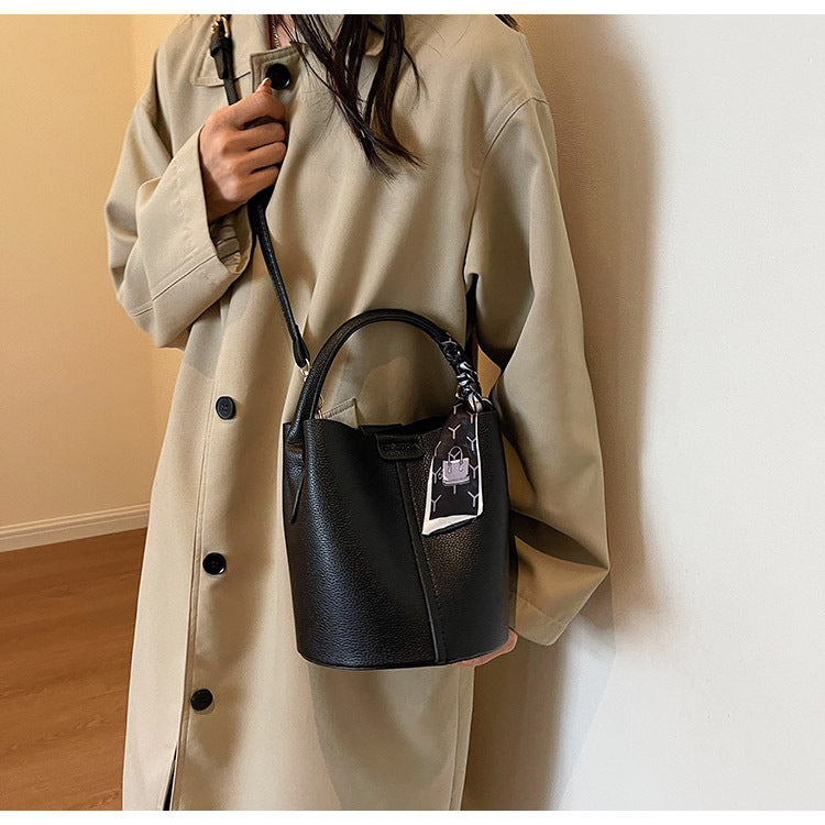 High-Quality Texture Solid Color Basket Bag Trendy Fashion Handbag Crossbody Bag