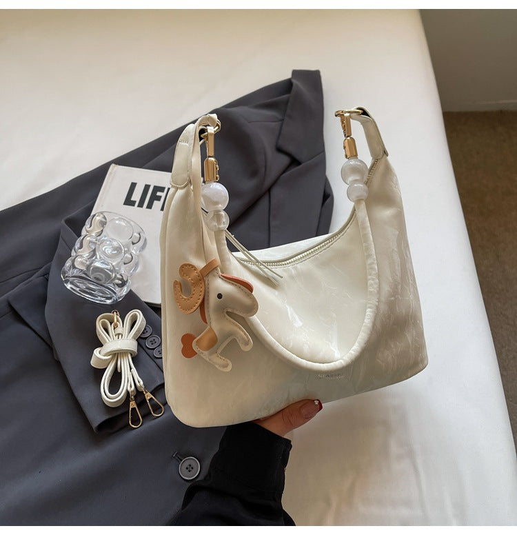 High-end Light Luxury Niche Bag. Fashionable Korean Version Large Capacity Commuter Crossbody Dumpling Underarm Bag