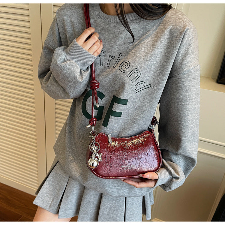 Trendy Popular Niche Underarm Bag. Stylish Versatile Crossbody Bag Super Popular Solid Color Shoulder Bag