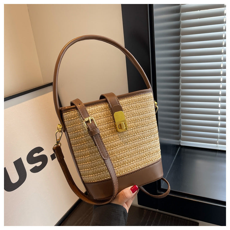 Fashion Handheld Woven Bag. High-Quality Textured Straw Bag, Single Shoulder Crossbody Bag, Casual Bucket Bag
