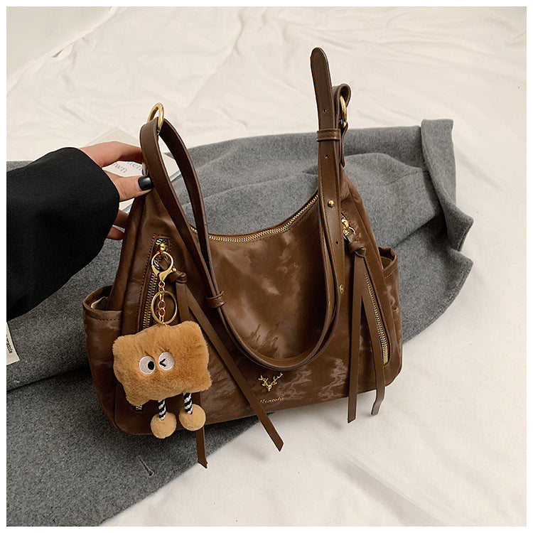 Casual Commuting Large Capacity Bag. High-end Versatile Crossbody Bag Fashionable Shoulder Underarm Bag