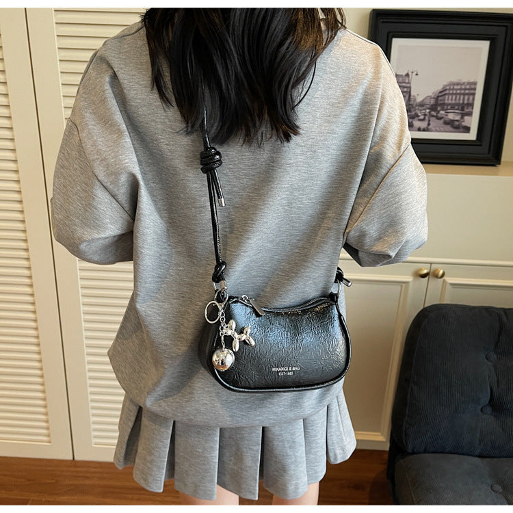 Trendy Popular Niche Underarm Bag. Stylish Versatile Crossbody Bag Super Popular Solid Color Shoulder Bag