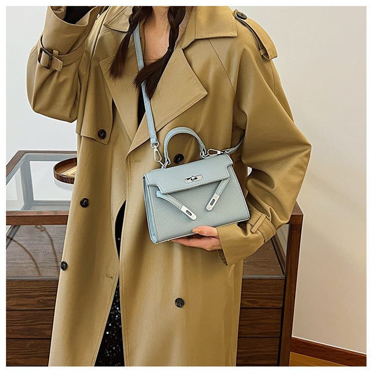 High-end Light Luxury Niche Soft Leather Crossbody Bag Fashion Handbag Underarm Bag