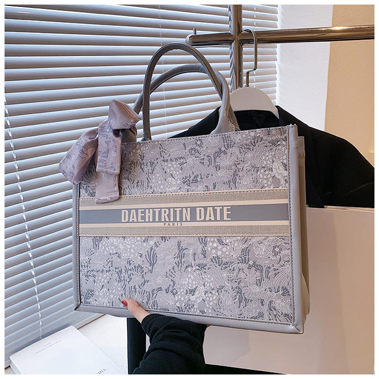 Large Capacity Embroidered Tote Bag Advanced Texture Niche Commuter Hand-Carrying Bag Shoulder Messenger Bag Casual Big Bag
