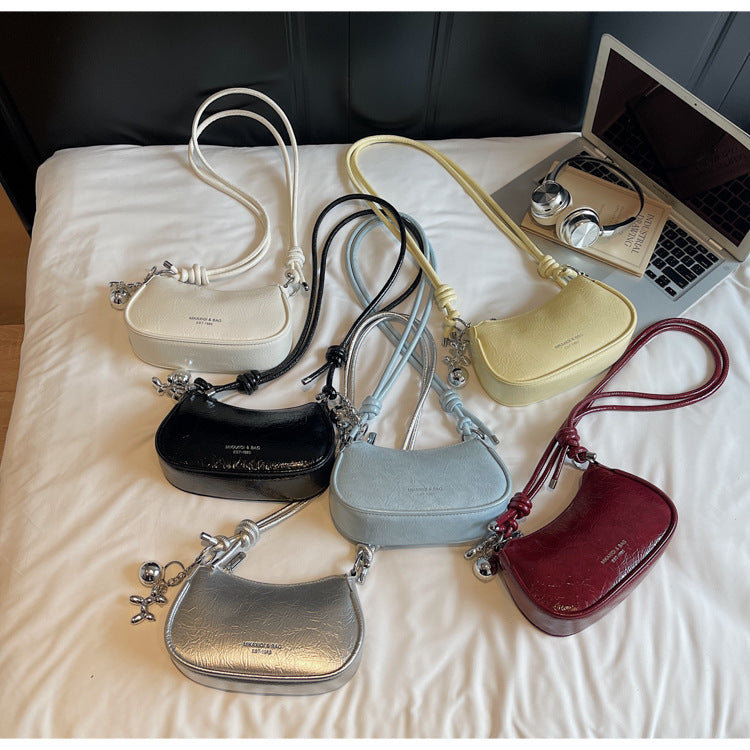 Trendy Popular Niche Underarm Bag. Stylish Versatile Crossbody Bag Super Popular Solid Color Shoulder Bag