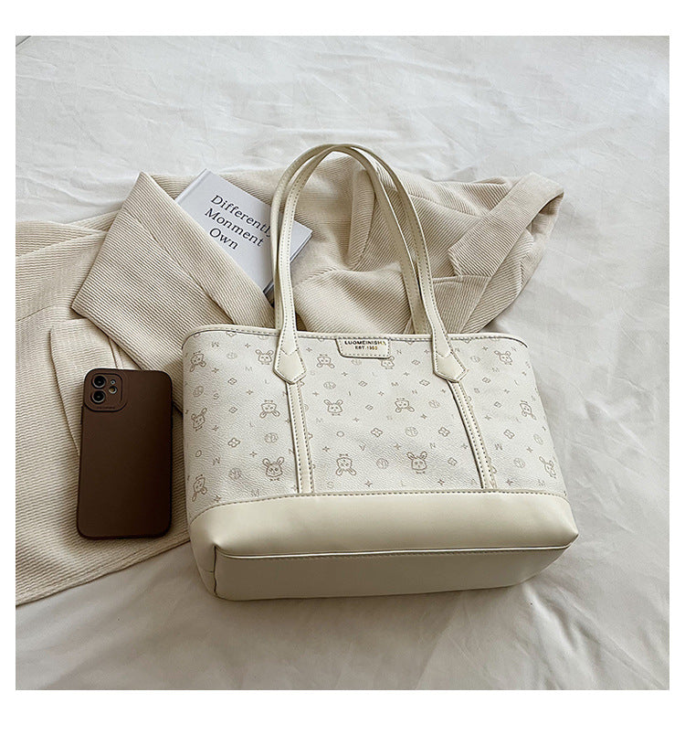 Large Capacity Commuter Bag. Fashionable Single Shoulder Underarm Bag. Casual Tote Bag